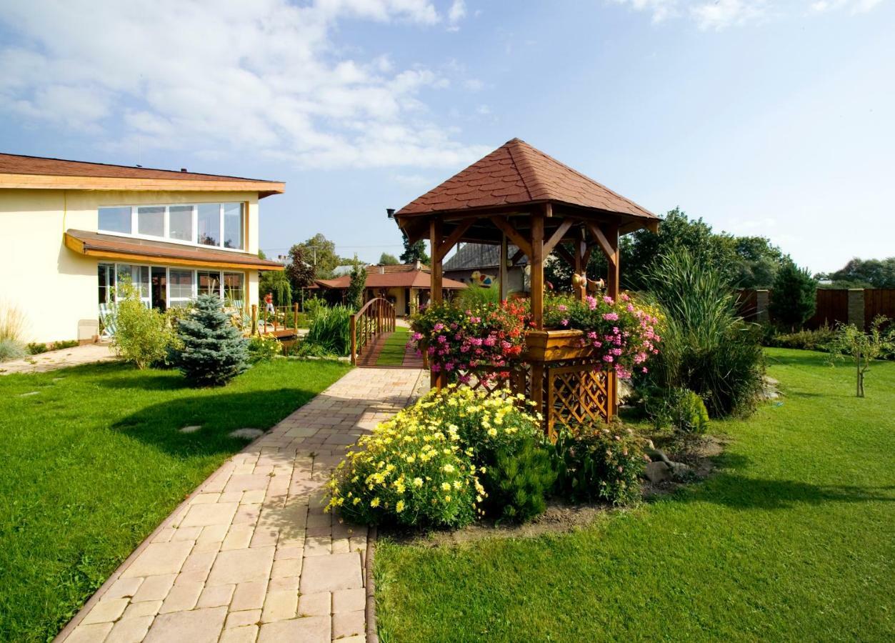 Vila Valča Exterior foto